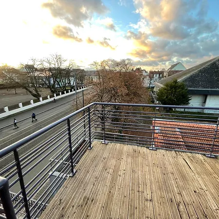 Avec Terrasse
